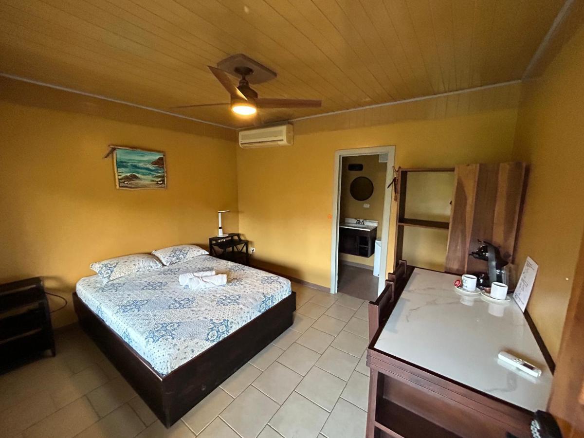 Hotel Ticozuma Монтесума Екстериор снимка
