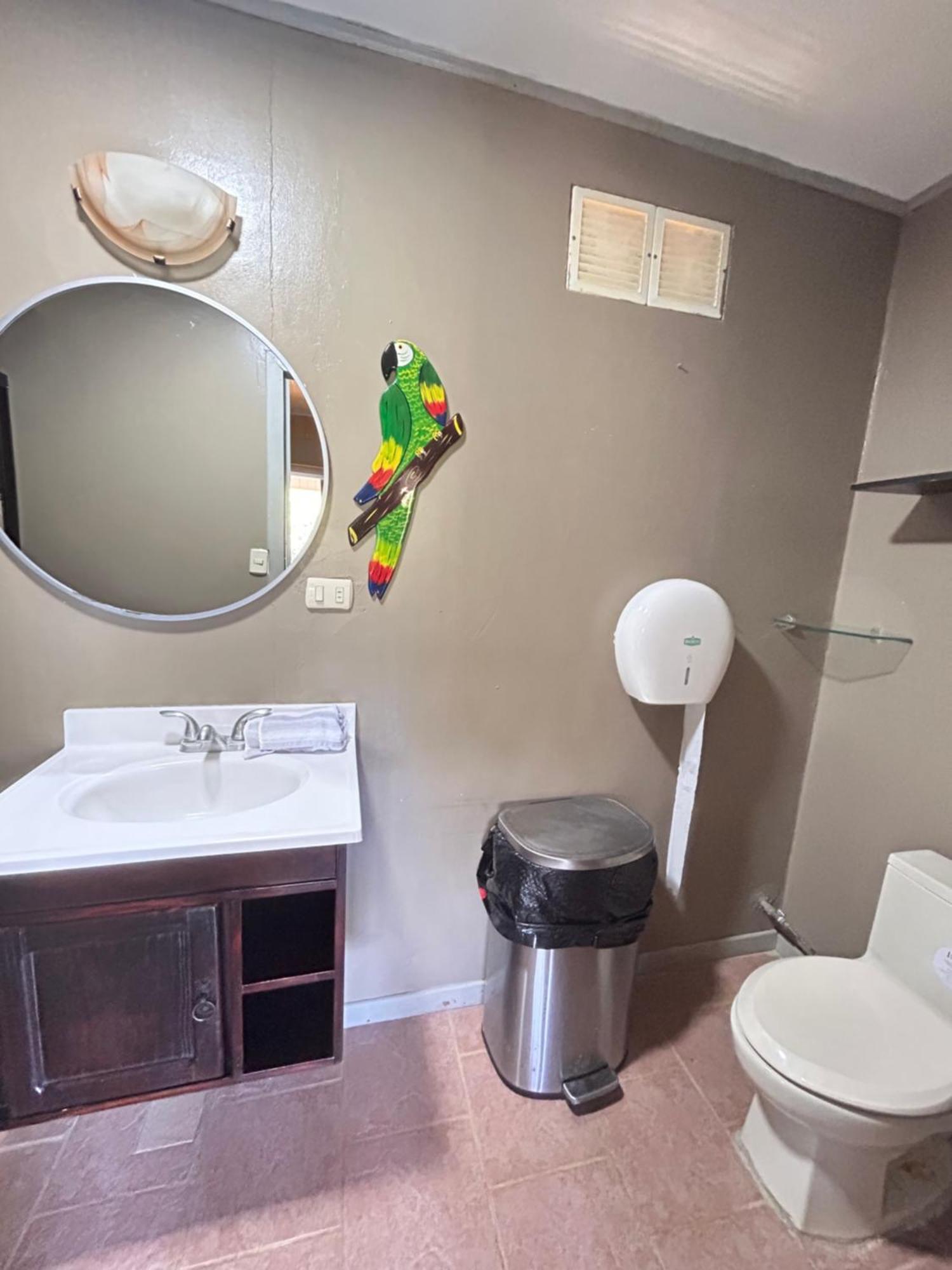 Hotel Ticozuma Монтесума Екстериор снимка